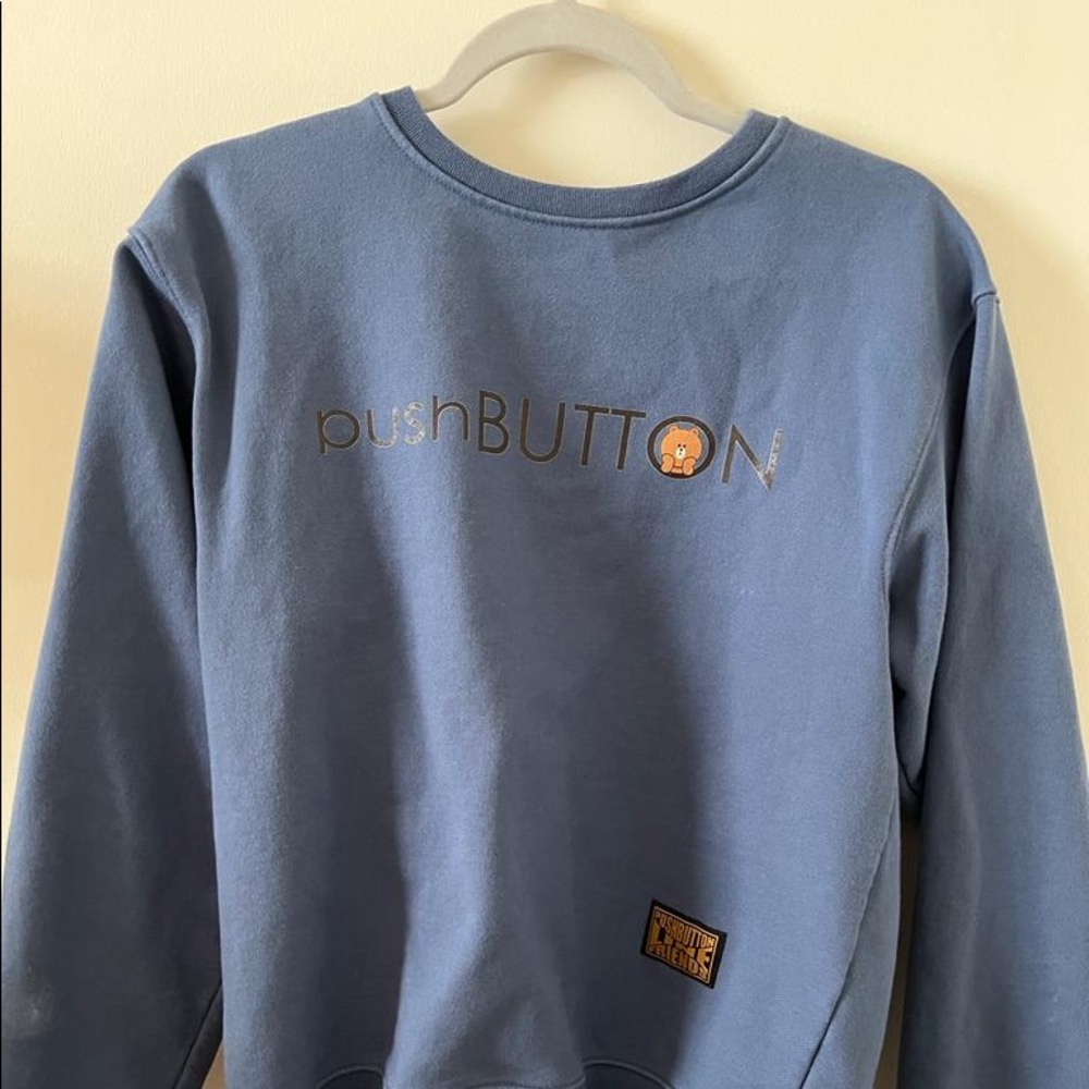 Limited addition Line friends crewneck
